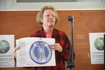 Grayson Perry presenting the selected designs at the finissage of 'The Democratic Dish' 26 October 2018